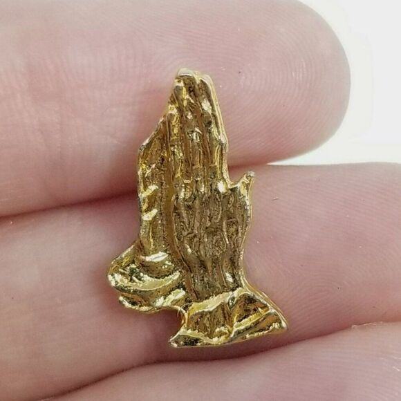 Vintage Praying Hands Pin, Gold Tone Brooch, Little Religious Symbol - Picture 1 of 6